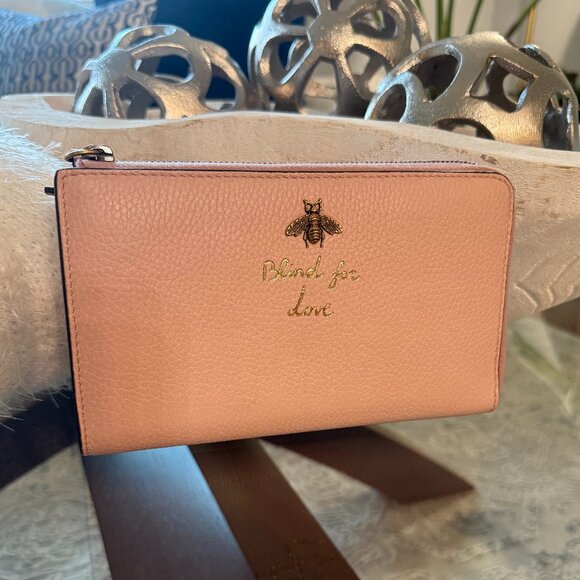 Gucci Blind for Love Wristlet - Picture 2 of 13